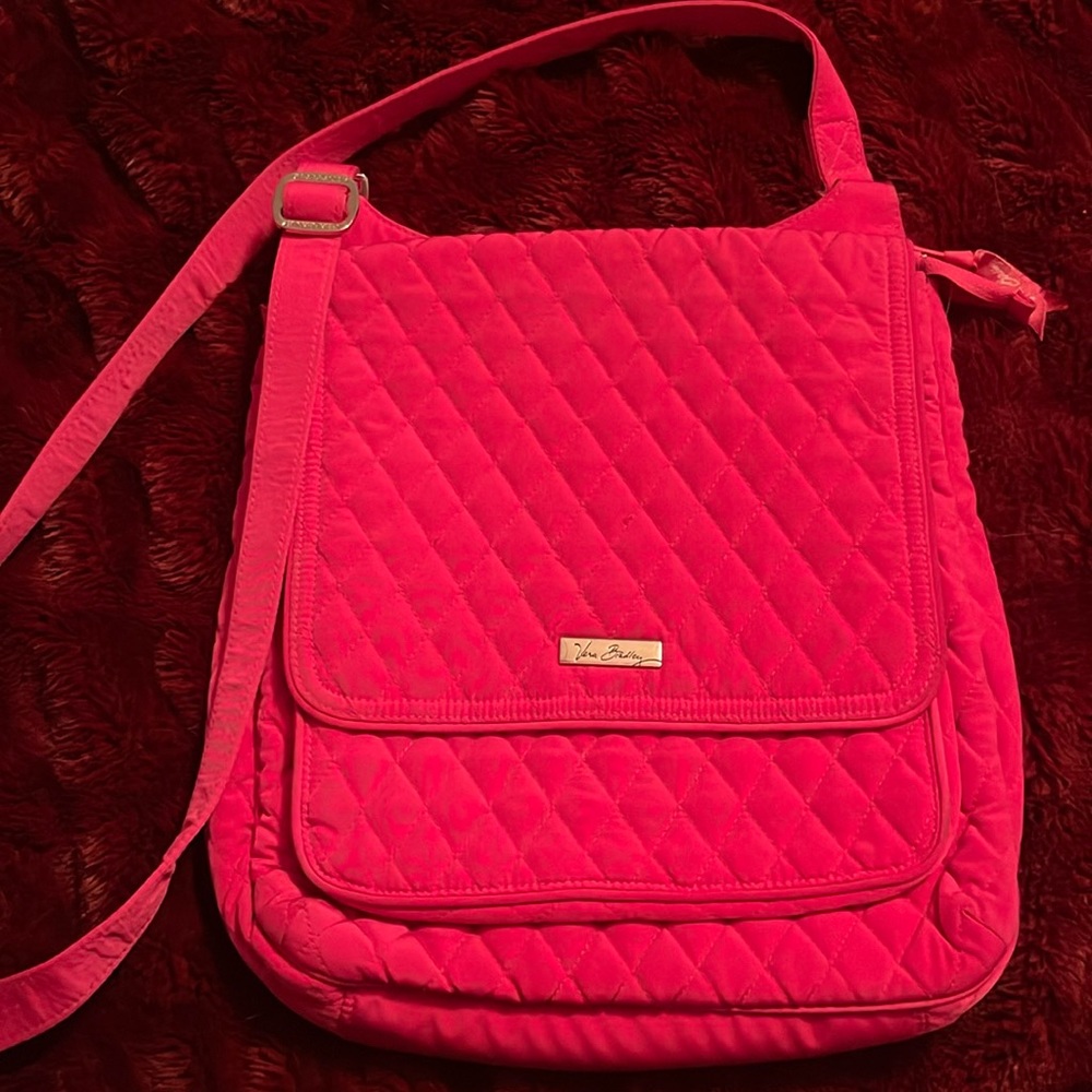 Bright pink Vera Bradley cross body